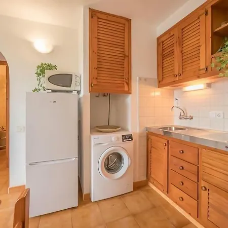 Apartamento Xaloc , Con Piscina Y Junto La Playa Arenal d'en Castell